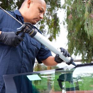 come incollare il vetro